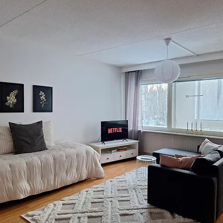 Ihana Kaksio Laehellae Luontoa! タンペレ