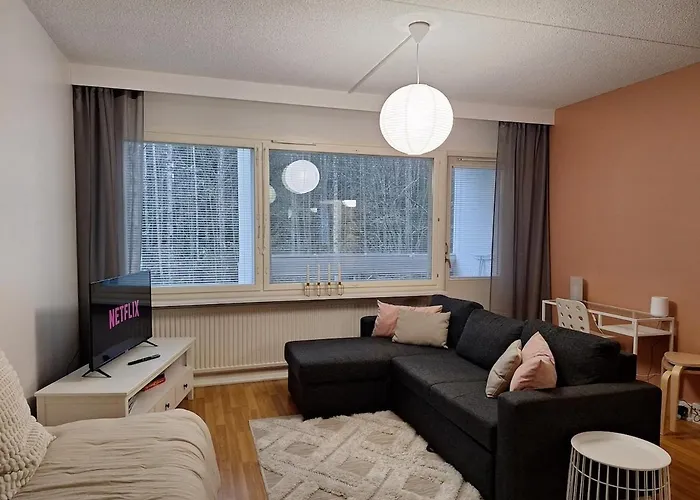 Ihana Kaksio Laehellae Luontoa! タンペレ